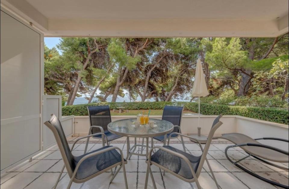 Apartment Promenade Zlatni Rat Bol Eksteriør bilde